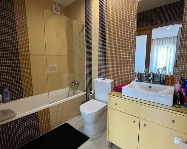 Luxury Modern Triplex * 포보아데바짐