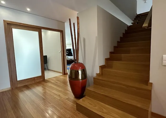 펜션 Luxury Modern Triplex *